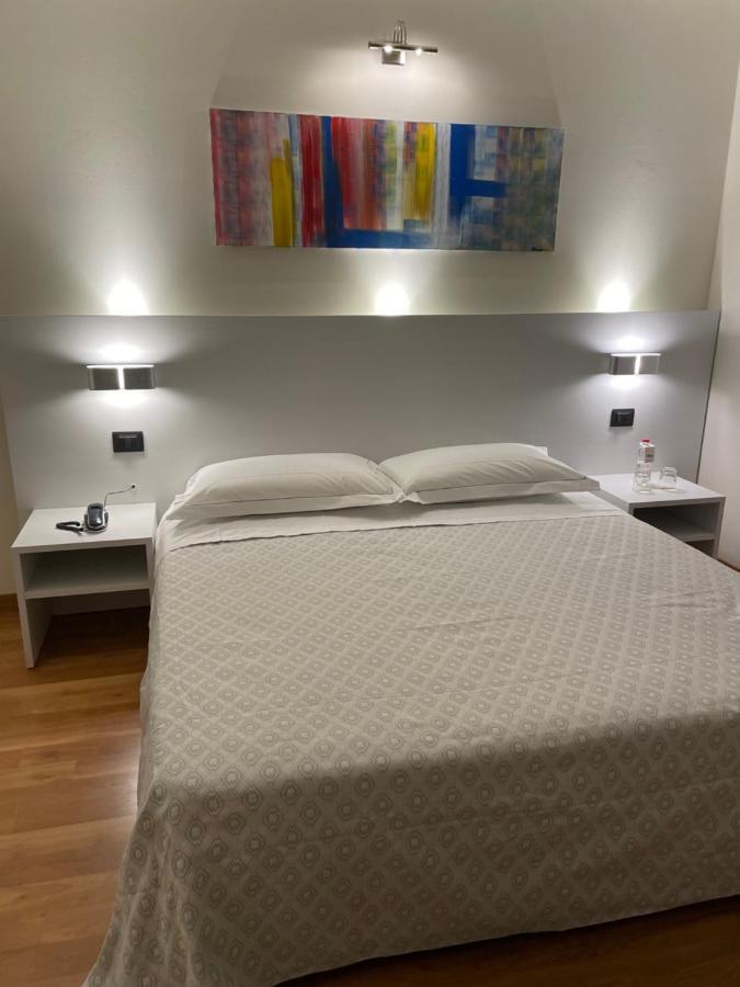 Albergo Ligabue Guastalla Buitenkant foto