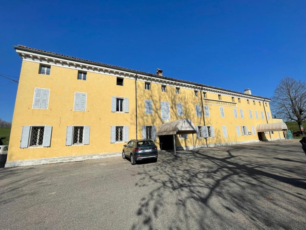 Albergo Ligabue Guastalla Buitenkant foto